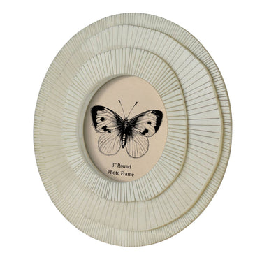 Round layered frame in white