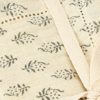 Neutral Floral Napkins, Set of 4