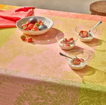 Mille Esprit Jardin Chatoyant Tablecloth (Discontinued)